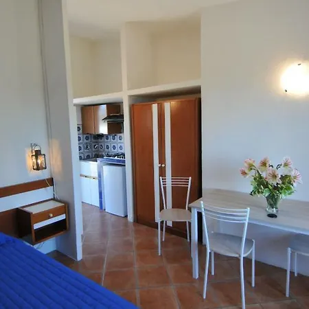 Apartment I Lauri *