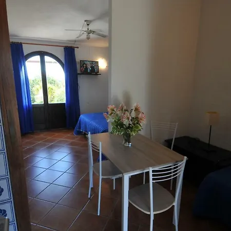 I Lauri Apartment Porto Azzurro