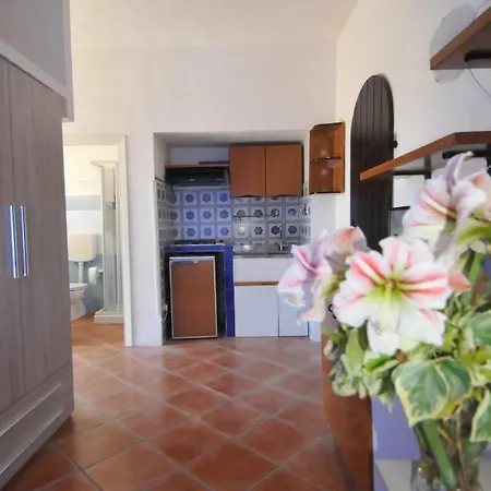 Apartment I Lauri *